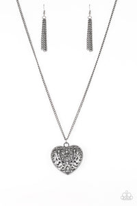 Victorian Virtue - Black - Paparazzi Accessories