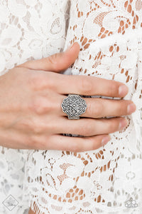 Modern Mandala - Paparazzi Accessories $5 RING